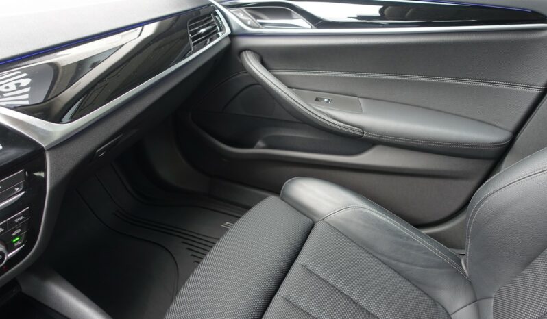 BMW 520 DA TOURING X-DRIVE 190 CH BVA SPORT-LINE complet