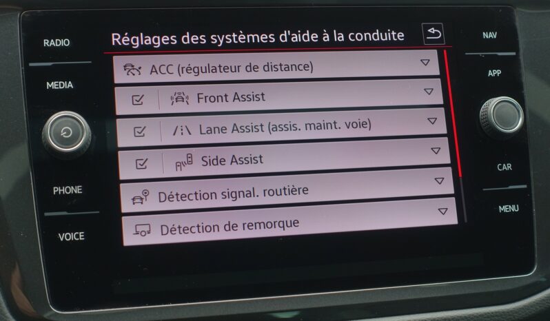 VOLKSWAGEN TIGUAN 245 CH E HYBRIDE RECHARGEABLE R-LINE complet