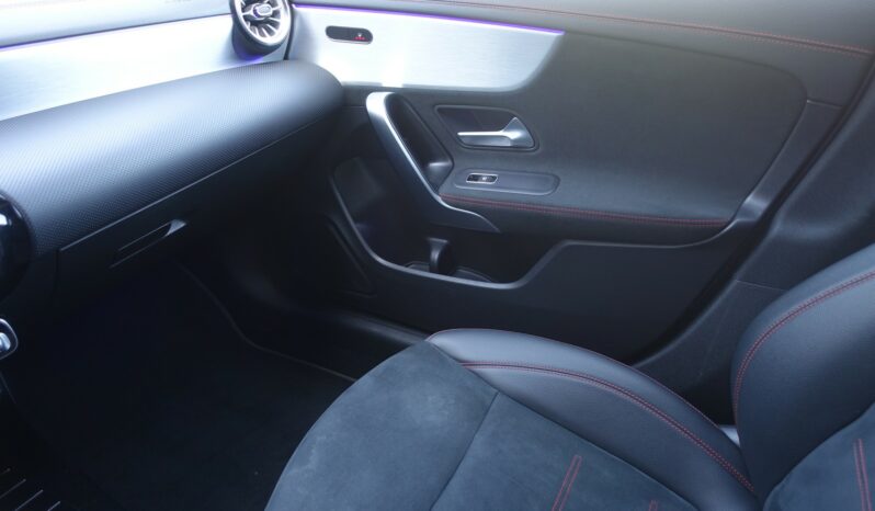 MERCEDES CLA 250 E 8G-DCT SHOOTING BRAKE 218 CH HYBRIDE RECHARGEABLE  AMG-LINE complet