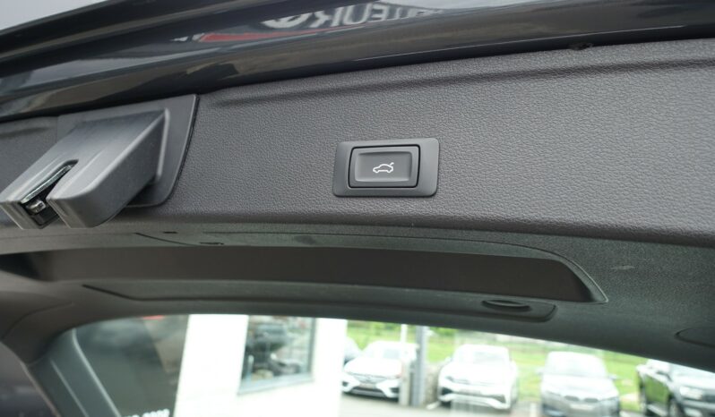 AUDI A4 AVANT 30 TDI MHEV S-TRONIC complet