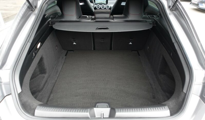 MERCEDES CLASSE CLA 200D SHOOTING BRAKE 150 CH AMG-LINE complet