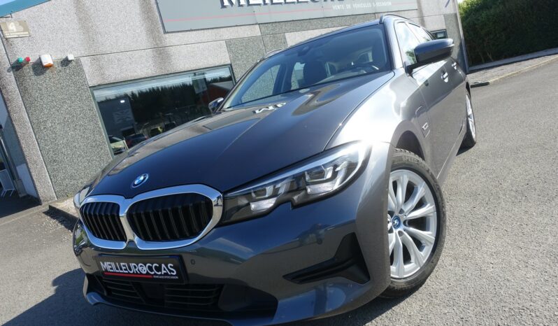 BMW 320 E TOURING HYBRIDE RECHARGEABLE 204 CH complet