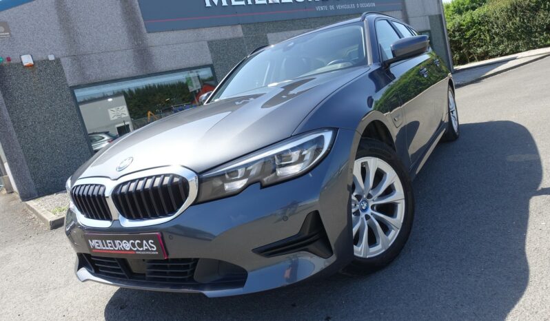BMW 320 E TOURING HYBRIDE RECHARGEABLE 204 CH complet