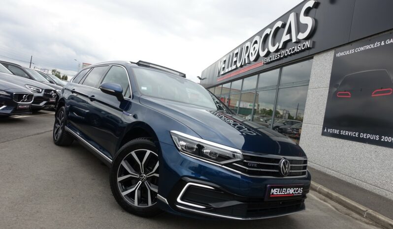 VOLKSWAGEN PASSAT SW 218 CH GTE HYBRIDE RECHARGEABLE DSG complet