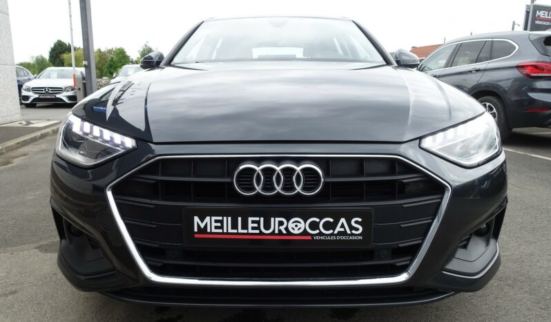 AUDI A4 AVANT 30 TDI MHEV S-TRONIC complet