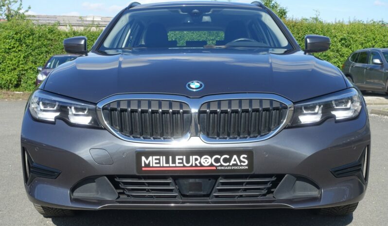 BMW 320 E TOURING HYBRIDE RECHARGEABLE 204 CH complet