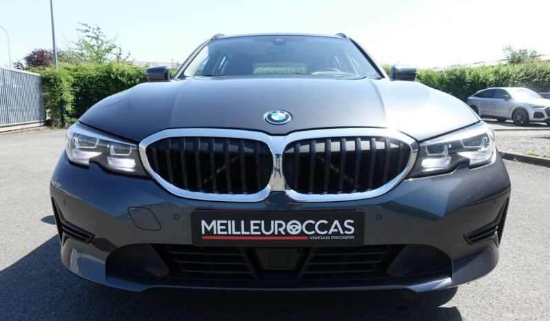 BMW 320 E TOURING HYBRIDE RECHARGEABLE 204 CH complet