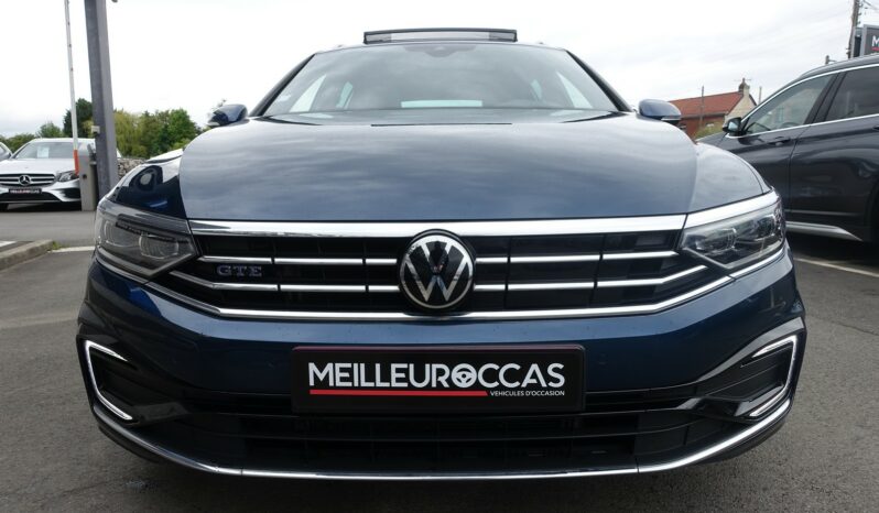VOLKSWAGEN PASSAT SW 218 CH GTE HYBRIDE RECHARGEABLE DSG complet