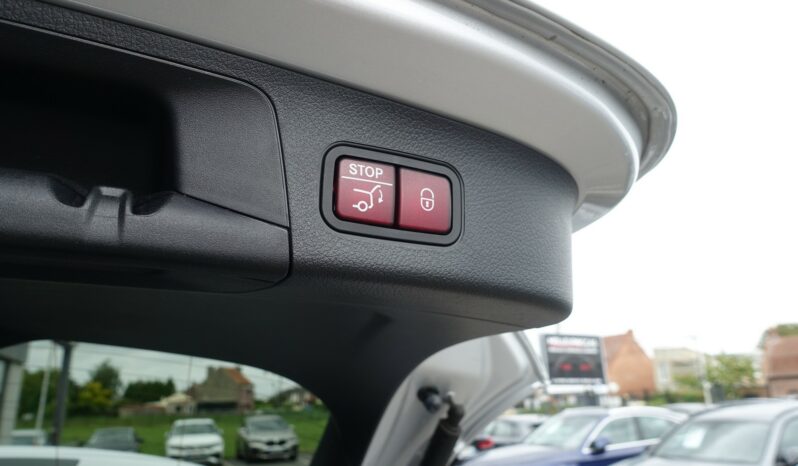 MERCEDES CLASSE GLA 250 E HYBRIDE RECHARGEABLE 262 CH AMG-LINE complet