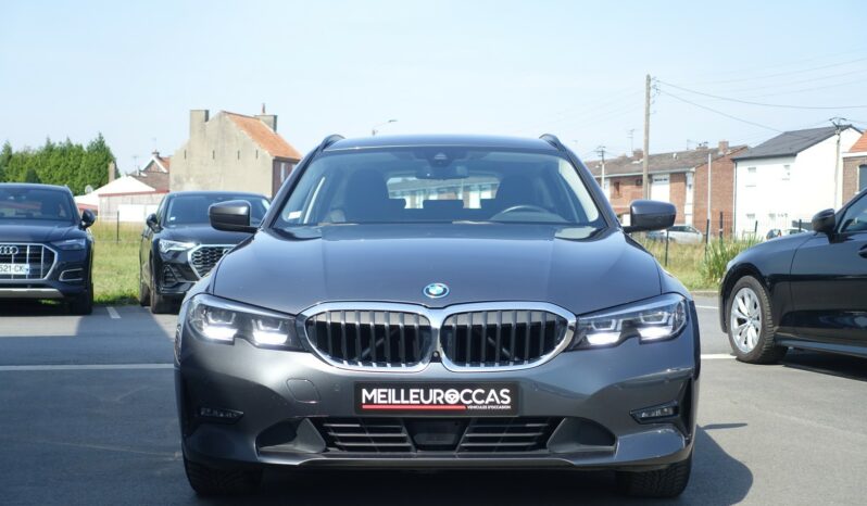 BMW 320 E TOURING HYBRIDE RECHARGEABLE 204 CH complet