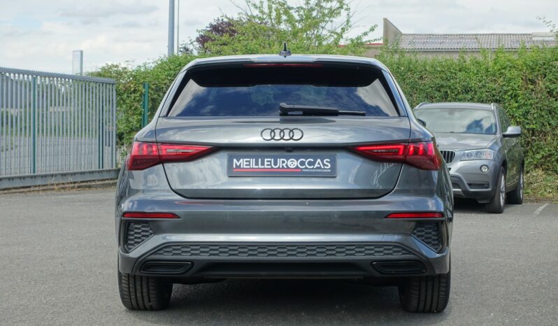 AUDI A3 SPORTBACK 45 COMPETITION TFSI E TRON S-TRONIC 245 CH HYBRIDE RECHARGEABLE  S-LINE complet