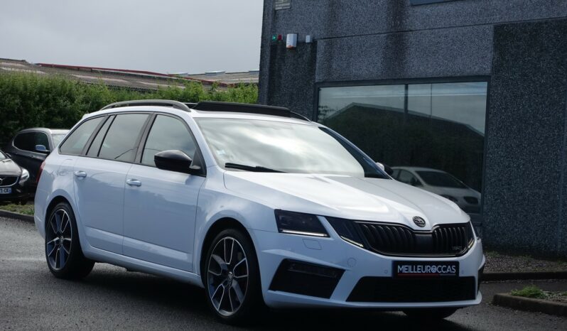 SKODA OCTAVIA COMBI 2.0 TDI DSG RS 184 CH ( break ) complet