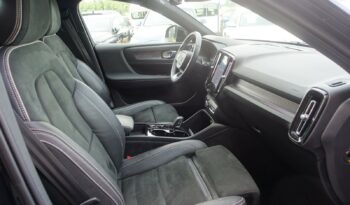 VOLVO XC 40 T4 HYBRIDE RECHARGEABLE GEARTRONIC 211 CH R-DESIGN complet