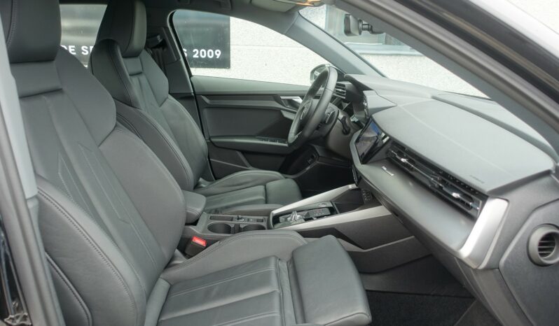 AUDI A3 SPORTBACK 40 TFSI E TRON S-TRONIC 204 CH HYBRIDE RECHARGEABLE S-LINE complet