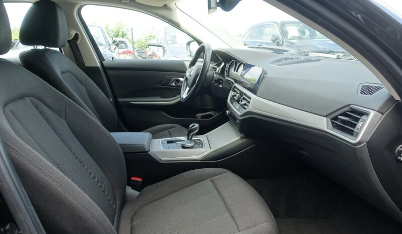 BMW 318 DA TOURING SERIE 3 BVA complet