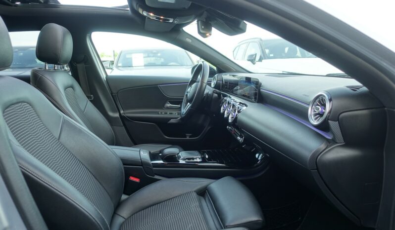 MERCEDES CLASSE A 200 E 7G-DCT 163 CH AMG-LINE complet
