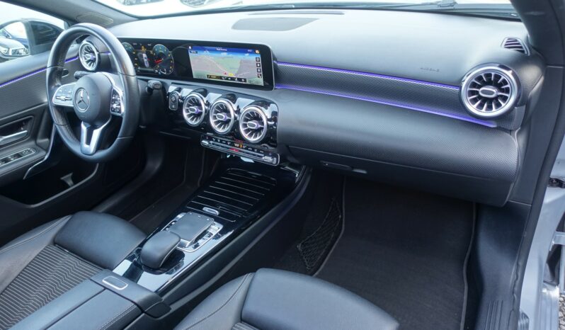 MERCEDES CLASSE A 200 E 7G-DCT 163 CH AMG-LINE complet