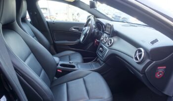 MERCEDES CLASSE CLA 220 D BERLINE 7G-DCT 163 CH complet