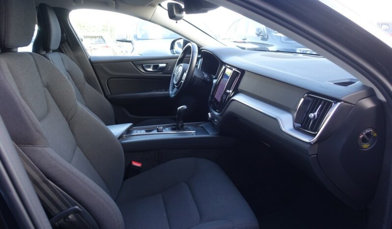 VOLVO V 60 D3 2.0 L 150CH  MOMENTUM complet