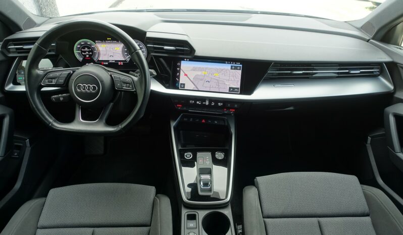 AUDI A3 SPORTBACK 45 COMPETITION TFSI E TRON S-TRONIC 245 CH HYBRIDE RECHARGEABLE  S-LINE complet