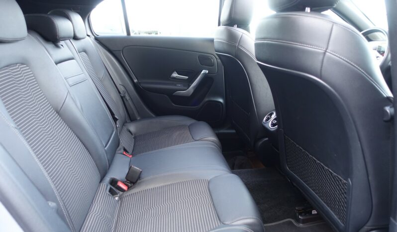 MERCEDES CLASSE A 200 E 7G-DCT 163 CH AMG-LINE complet