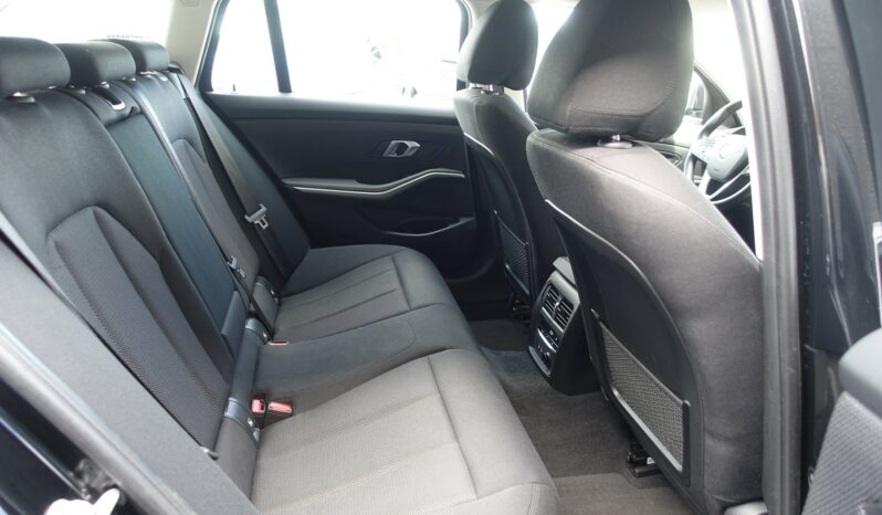 BMW 318 DA TOURING SERIE 3 BVA complet