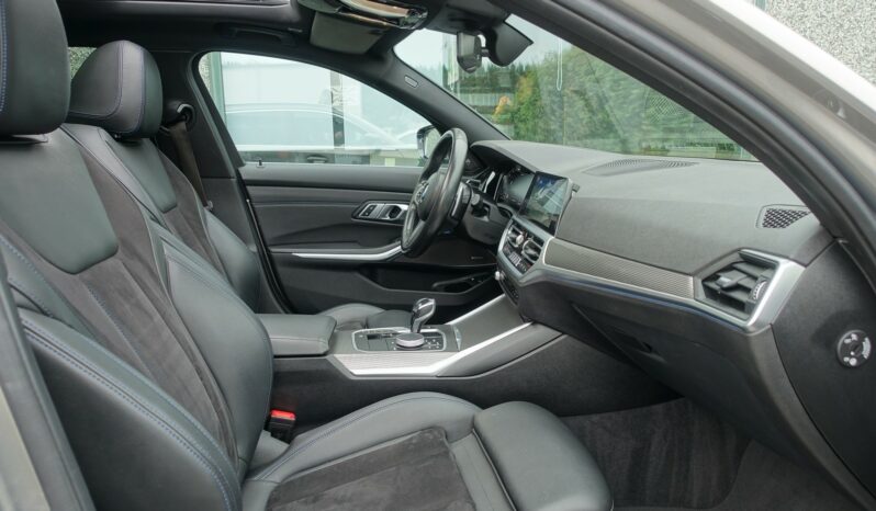 BMW 330 EA TOURING E-DRIVE HYBRIDE RECHARGEABLE BVA 184 CH + 83 KW SERIE 3 PACK M complet