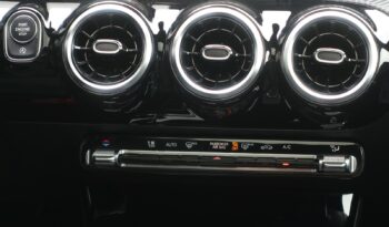 MERCEDES CLASSE A BERLINE 180d DCT complet