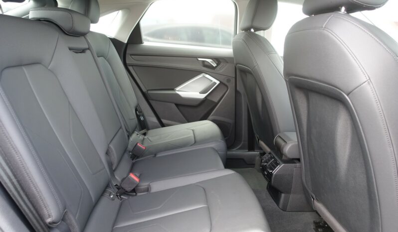 AUDI Q3 45 TFSI E S-TRONIC 245 CH HYBRIDE RECHARGEABLE complet