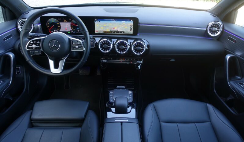 MERCEDES CLASSE A 250 E 8G-DCT 218 CH HYBRIDE RECHARGEABLE complet