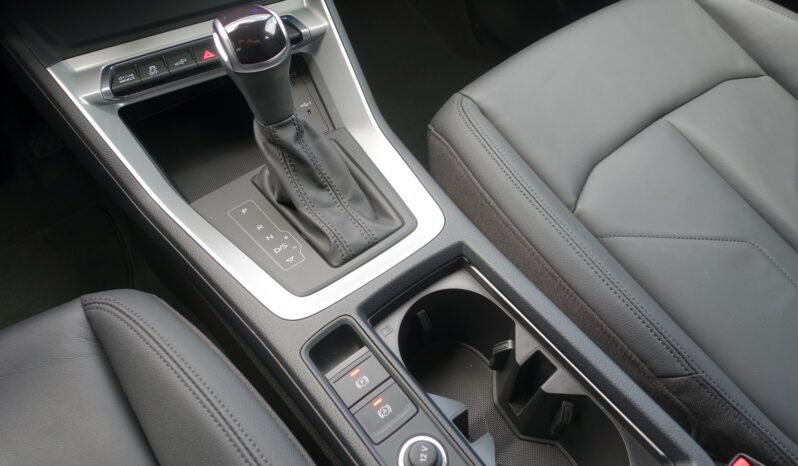 AUDI Q3 45 TFSI E S-TRONIC 245 CH HYBRIDE RECHARGEABLE complet