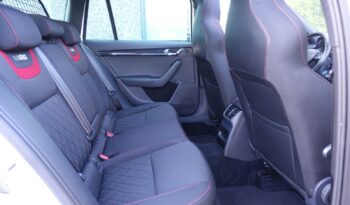 SKODA OCTAVIA COMBI 2.0 TDI DSG RS 184 CH ( break ) complet
