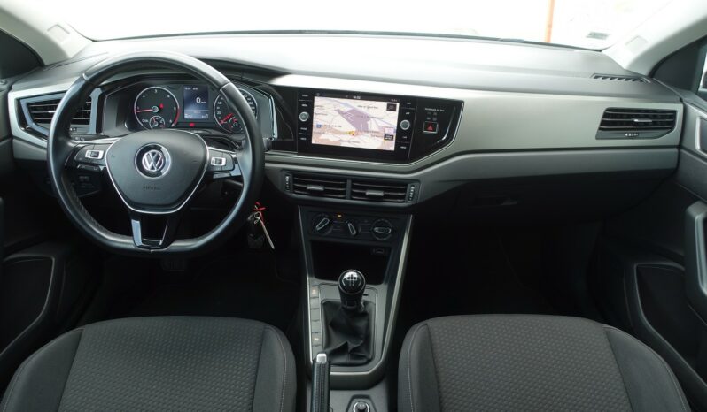 VOLKSWAGEN POLO VI 1.6L TDI 95CH 5 PORTES complet