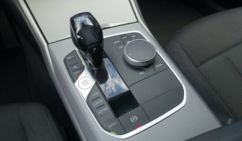 BMW 318 DA TOURING SERIE 3 BVA complet