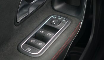 MERCEDES CLASSE A 180d AMG-LINE complet