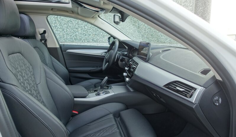 BMW 520 DA TOURING 190 CH SERIE 5 MHEV BVA complet