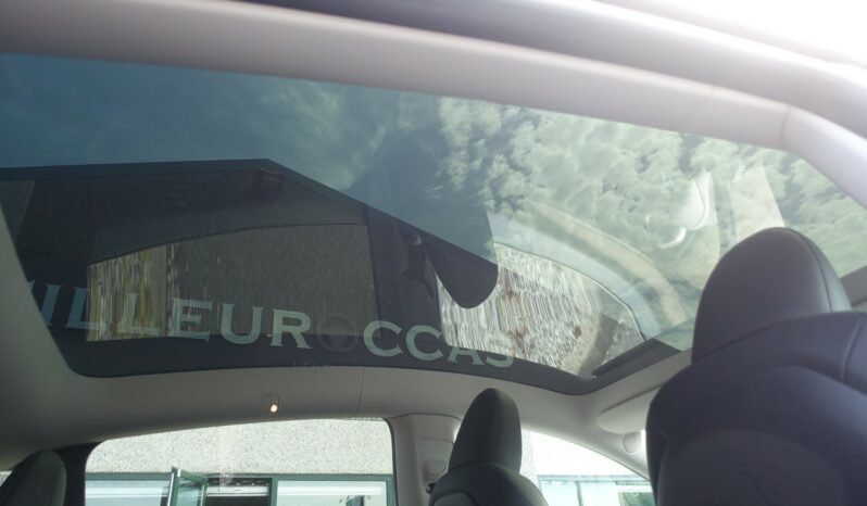TESLA MODEL Y 220 KW BVA complet