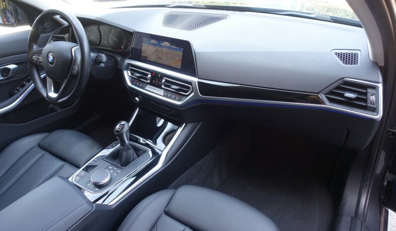 BMW 318 D TOURING SERIE 3 complet
