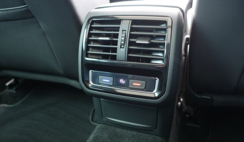 VOLKSWAGEN PASSAT SW 1.6 TDI DSG7 120CH ELEGANCE complet