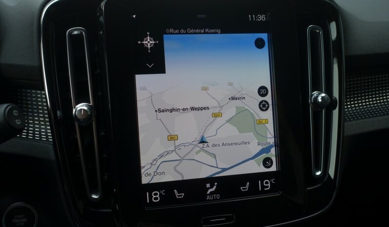 VOLVO XC 40 T4 HYBRIDE RECHARGEABLE GEARTRONIC 211 CH R-DESIGN complet