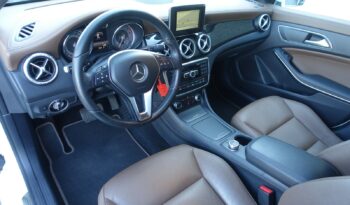 MERCEDES CLASSE CLA 200 BERLINE 7G-Dct complet