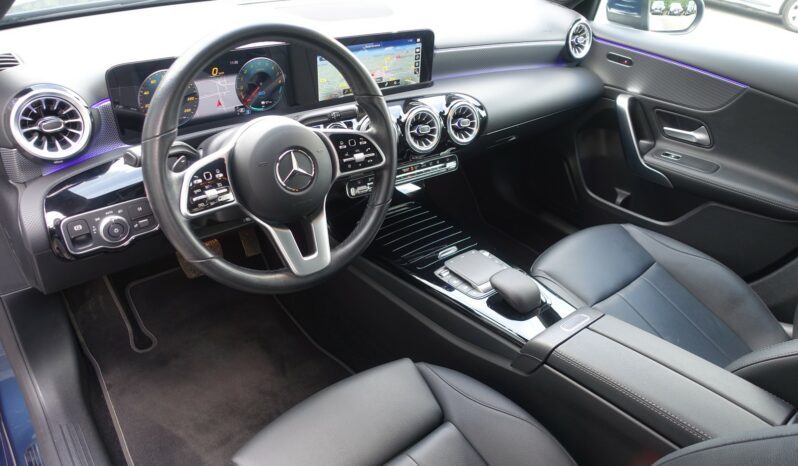 MERCEDES CLASSE A 250 E 8G-DCT 218 CH HYBRIDE RECHARGEABLE complet