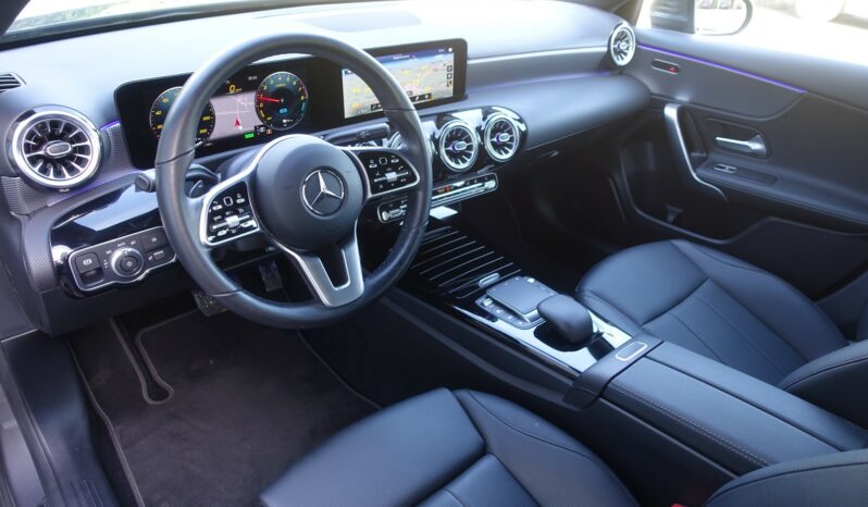 MERCEDES CLASSE A 250 E 8G-DCT 218 CH HYBRIDE RECHARGEABLE complet