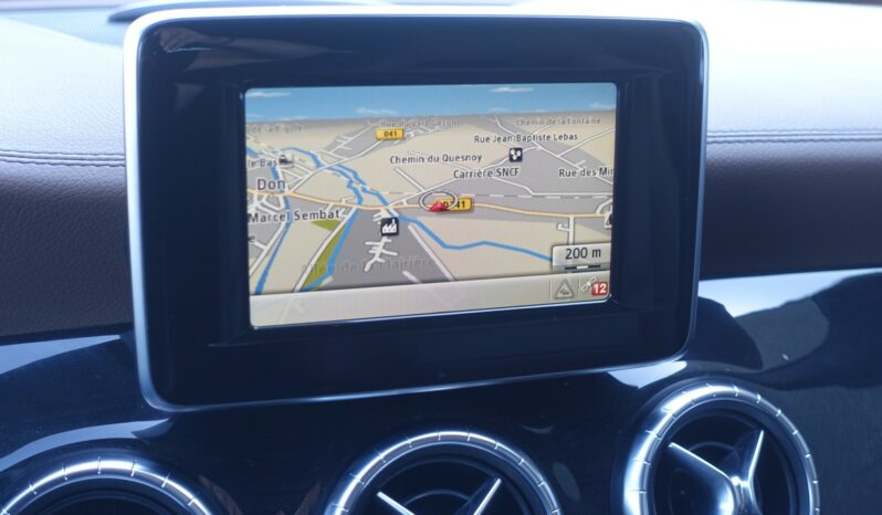 MERCEDES CLASSE CLA 200 BERLINE 7G-Dct complet