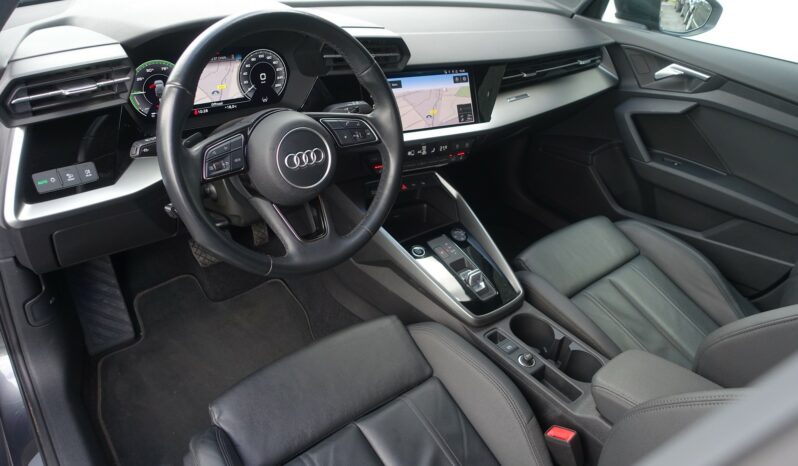 AUDI A3 SPORTBACK 40 TFSI E TRON S-TRONIC 204 CH HYBRIDE RECHARGEABLE S-LINE complet