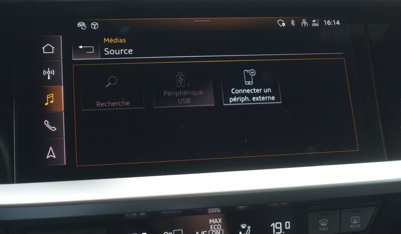 AUDI A3 SPORTBACK 45 COMPETITION TFSI E TRON S-TRONIC 245 CH HYBRIDE RECHARGEABLE  S-LINE complet