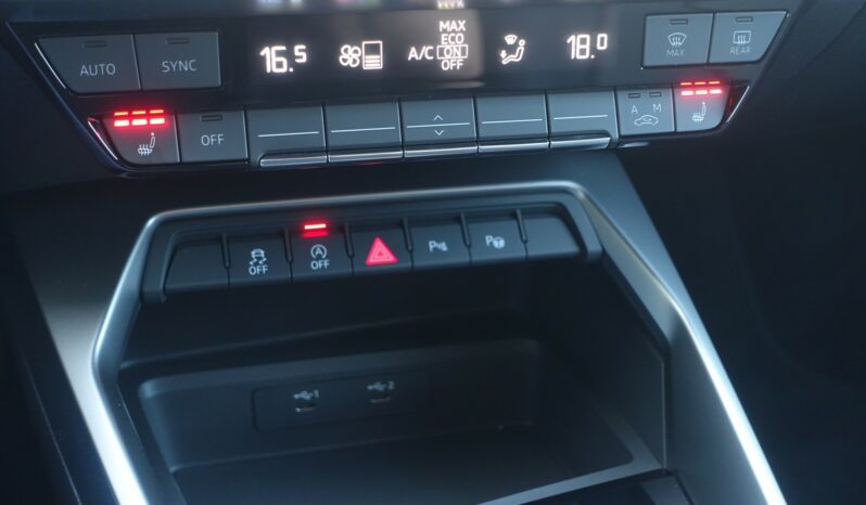 AUDI A3 BERLINE 35 TDI S-TRONIC 150 CH complet