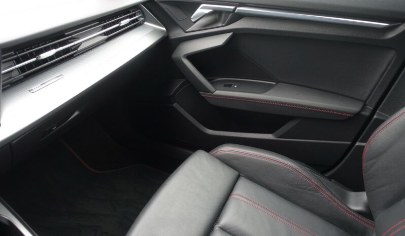 AUDI A3 SPORTBACK 45 COMPETITION TFSI E TRON S-TRONIC 245 CH HYBRIDE RECHARGEABLE  S-LINE complet