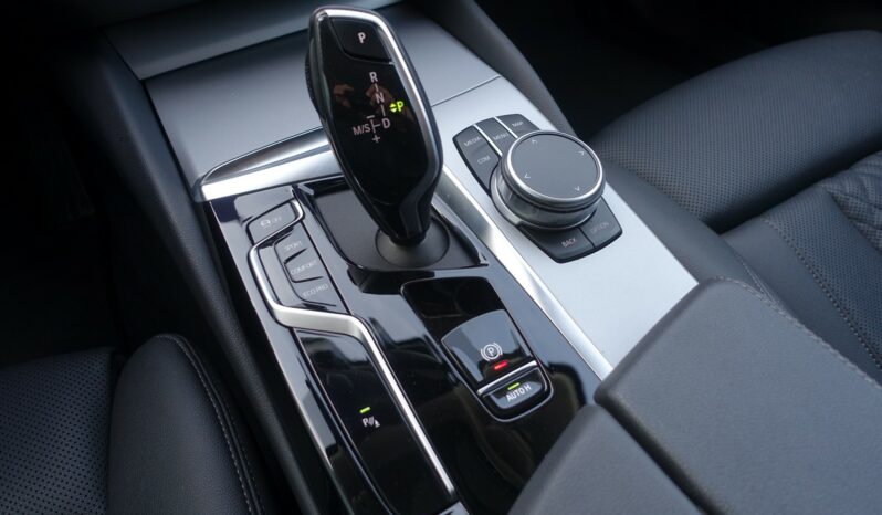 BMW 520 DA TOURING 190 CH SERIE 5 MHEV BVA complet