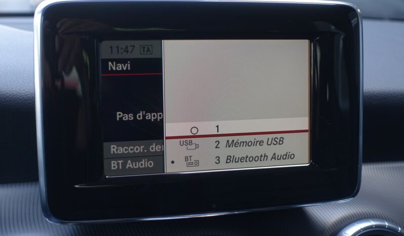 MERCEDES CLASSE CLA 220 D BERLINE 7G-DCT 163 CH complet